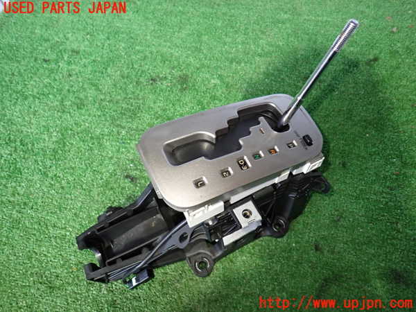 2UPJ-21587555]ハイラックスサーフ(TRN215W)ATシフトレバー 中古_m0001.jpg