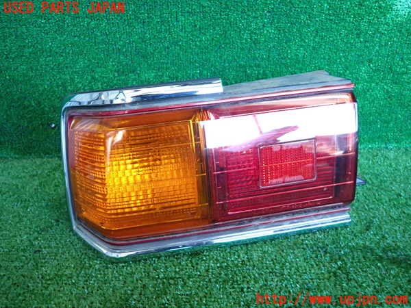 2UPJ-21591536]センチュリー(GZG50)左テールランプ 中古_m0001.jpg