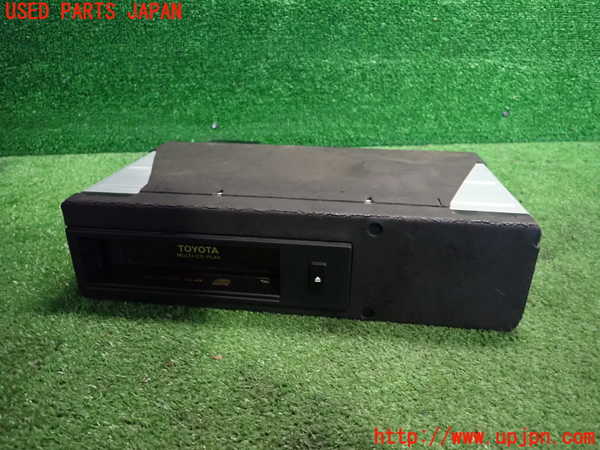 2UPJ-21596505]センチュリー(GZG50)CDチェンジャー 中古_m0001.jpg