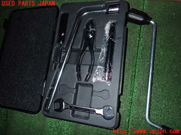 2UPJ-21597805]センチュリー(GZG50)車載工具 中古_m0003.jpg