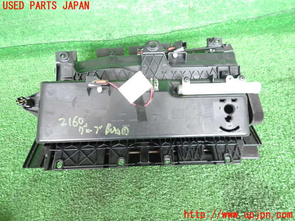 2UPJ-21607516]マセラティ・クアトロポルテ(MQP30A)グローブボックス1 中古_m0004.jpg