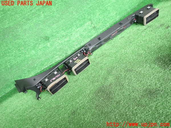 2UPJ-21607526]マセラティ・クアトロポルテ(MQP30A)エアコン吹き出し口1 (真中) 【ジャンク品】 中古_m0005.jpg