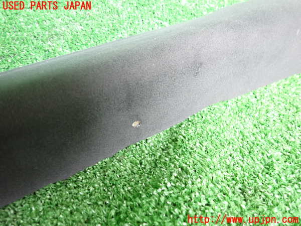 2UPJ-21607655]マセラティ・クアトロポルテ(MQP30A)右フロントピラートリム 中古_m0002.jpg