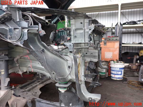2UPJ-21611042]ランドローバー・レンジローバー イヴォーク(LV2A)コアサポート（カット） 中古_m0004.jpg