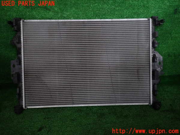 2UPJ-21612321]ランドローバー・レンジローバー イヴォーク(LV2A)ラジエーター1 中古_m0001.jpg