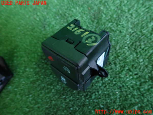 2UPJ-21616308]ランドローバー・レンジローバー イヴォーク(LV2A)スイッチ3(横滑り防止OFF等) 中古_m0002.jpg