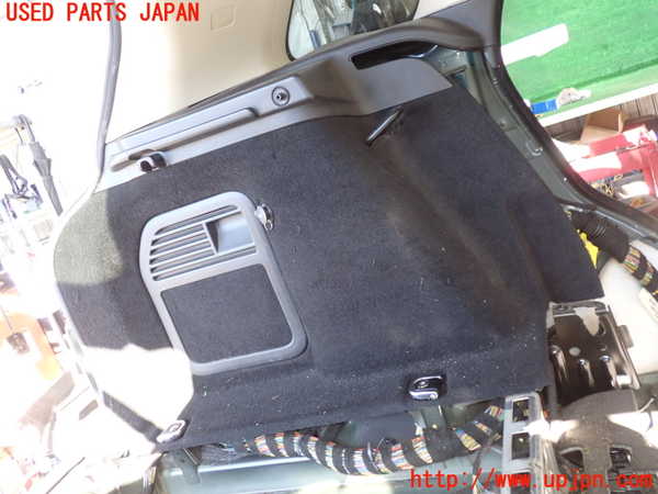 2UPJ-21617680]ランドローバー・レンジローバー イヴォーク(LV2A)左リアピラートリム 中古_m0003.jpg