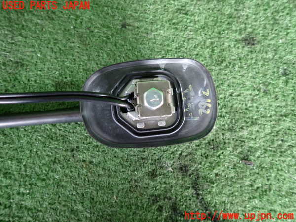 5UPJ-21626550]スイフトスポーツ(ZC33S)アンテナ 中古_m0003.jpg