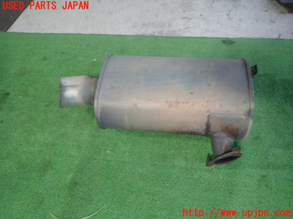 1UPJ-21632671]ランエボ7 GT-A(CT9A)リアマフラー1 中古_m0002.jpg