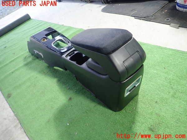 5UPJ-21637540]ランエボ7 GT-A(CT9A)センターコンソール 【ジャンク】_m0002.jpg