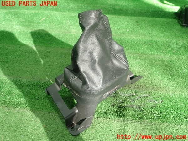 5UPJ-21637575]ランエボ7 GT-A(CT9A)シフトブーツ 中古_m0001.jpg