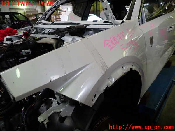5UPJ-21641082]プジョー・408(P54HN05)左前フェンダー 中古_m0002.jpg