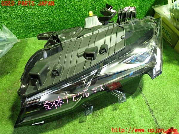 1UPJ-21641132]プジョー・408(P54HN05)左ヘッドライト LED ジャンク部品取り_m0001.jpg