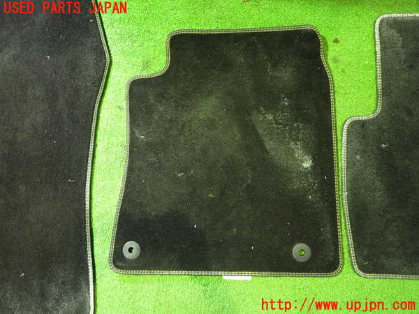 5UPJ-21647800]プジョー・408(P54HN05)フロアマット 中古_m0002.jpg
