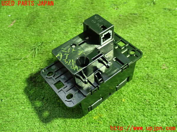 5UPJ-21647555]プジョー・408(P54HN05)ATシフトレバー 中古_m0004.jpg