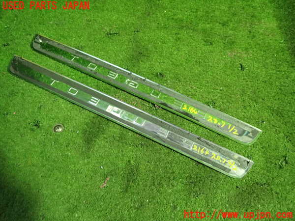 5UPJ-21647740]プジョー・408(P54HN05)スカッフプレート 中古_m0002.jpg