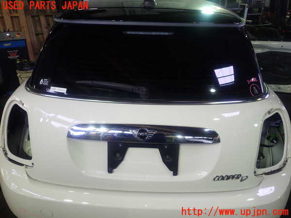 5UPJ-21651566]BMW ミニ(MINI)クーパーD(XN15M F56)バックドア リアゲート ハッチ FUYAO M5315 中古_m0001.jpg