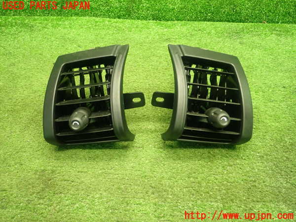 5UPJ-21657528]BMW ミニ(MINI)クーパーD(XN15M F56)エアコン吹き出し口3 (真中) 中古_m0001.jpg