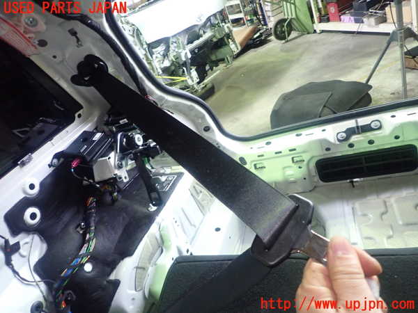 5UPJ-21657155]BMW ミニ(MINI)クーパーD(XN15M F56)右2列目シートベルト 中古_m0003.jpg