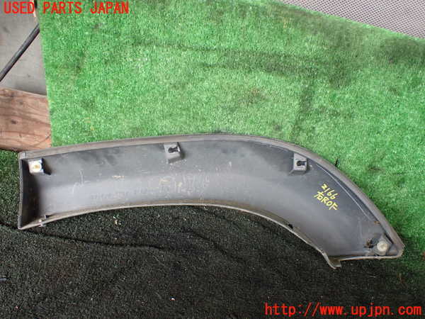 5UPJ-21661444]ハイラックスサーフ(KZN185W)右後オーバーフェンダー 中古_m0002.jpg