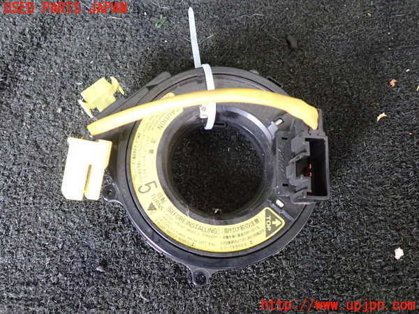 5UPJ-21666800]ハイラックスサーフ(KZN185W)スパイラルケーブル(リール) 中古_m0001.jpg