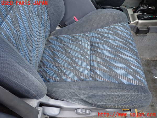 5UPJ-21667035]ハイラックスサーフ(KZN185W)運転席シート 中古_m0003.jpg