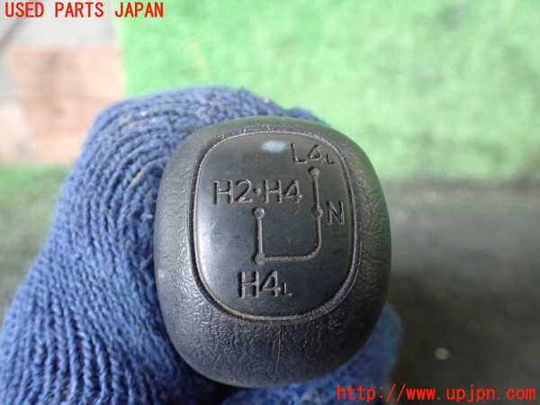 5UPJ-21667570]ハイラックスサーフ(KZN185W)シフトノブ 中古_m0003.jpg