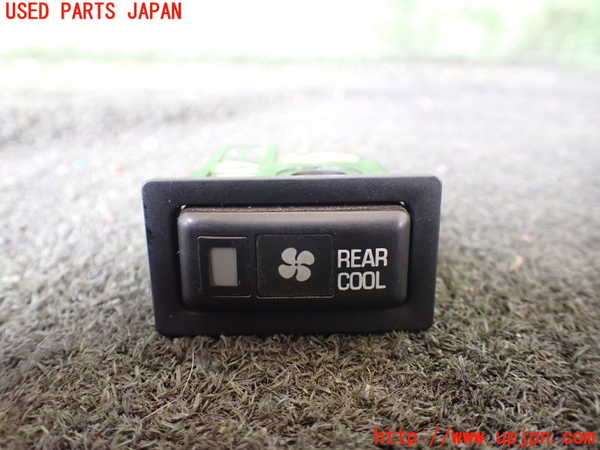 5UPJ-21676313]ランクル80系(FZJ80G)スイッチ8 (リヤクーラー) 中古_m0001.jpg