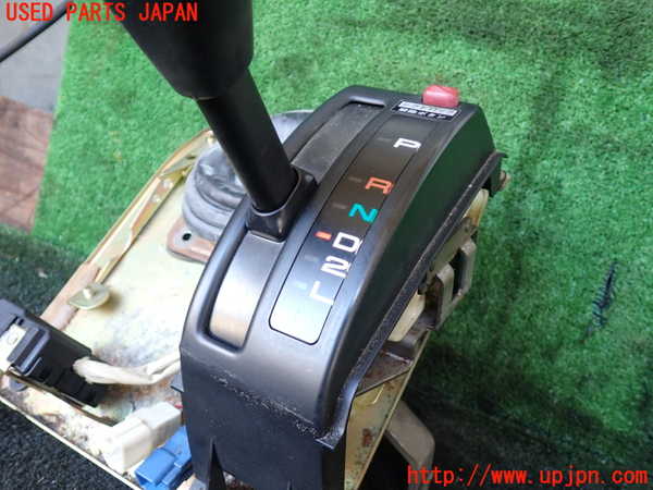 5UPJ-21677555]ランクル80系(FZJ80G)ATシフトレバー 中古_m0002.jpg
