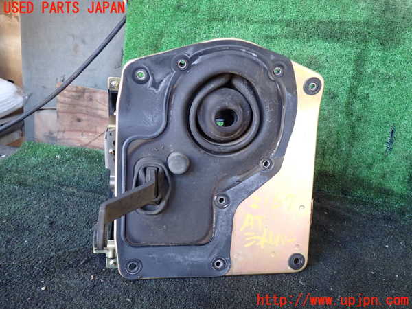 5UPJ-21677555]ランクル80系(FZJ80G)ATシフトレバー 中古_m0004.jpg