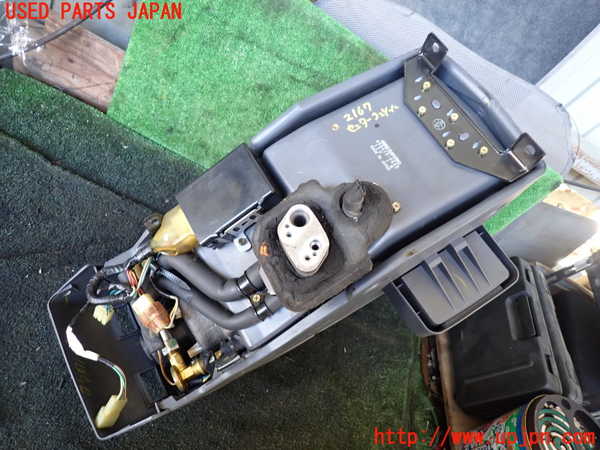 5UPJ-21677540]ランクル80系(FZJ80G)センターコンソール 中古_m0004.jpg