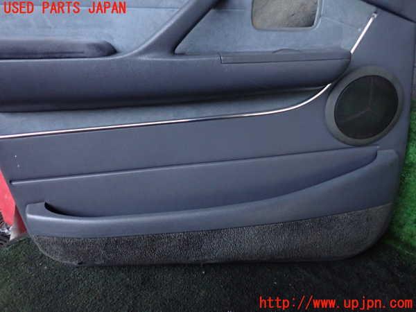 1UPJ-21671264]ランクル80系(FZJ80G)左前ドア内張り 中古 の商品画像