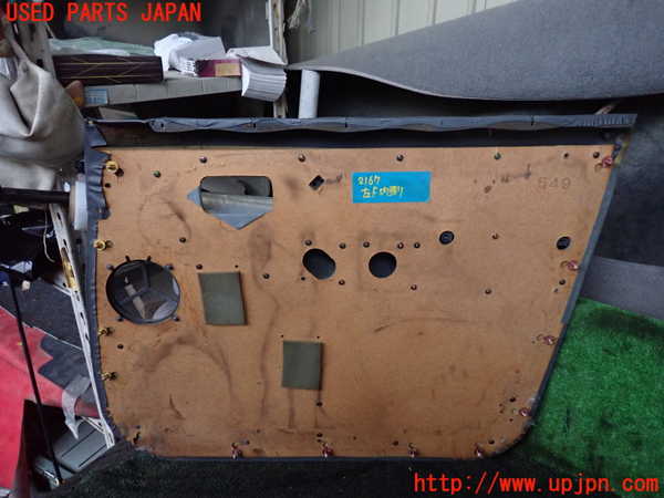 1UPJ-21671264]ランクル80系(FZJ80G)左前ドア内張り 中古 の商品