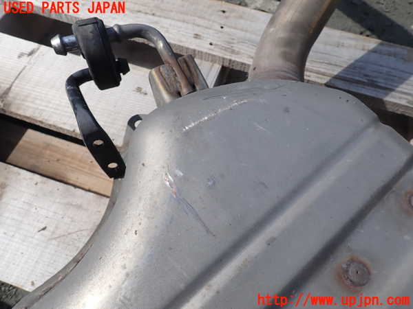 1UPJ-21682671]レクサス・LS500(VXFA55)リアマフラー1 (右側) 中古_m0004.jpg