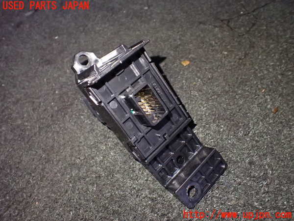 5UPJ-21686307]レクサス・LS500(VXFA55)スイッチ2 (電動パーキング) 中古_m0002.jpg