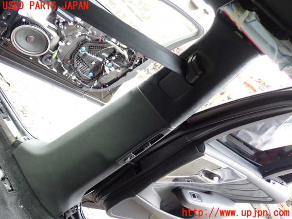 1UPJ-21687665]レクサス・LS500(VXFA55)右センターピラートリム 中古_m0001.jpg