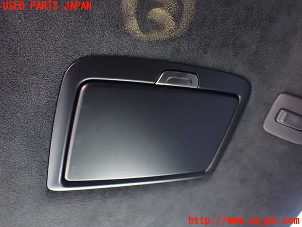 5UPJ-21686413]レクサス・LS500(VXFA55)ルームランプ3 (2列目右) 中古_m0001.jpg