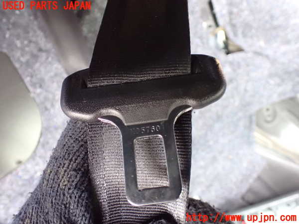 1UPJ-21687185]レクサス・LS500(VXFA55)左2列目シートベルト 中古_m0002.jpg