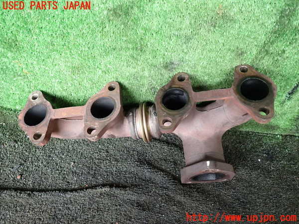 5UPJ-21692041]ハイラックスサーフ(KDN215W)エキマニ1 中古_m0002.jpg