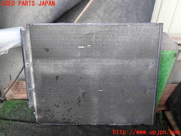 5UPJ-21696031]ハイラックスサーフ(KDN215W)エアコンコンデンサー1 中古_m0002.jpg