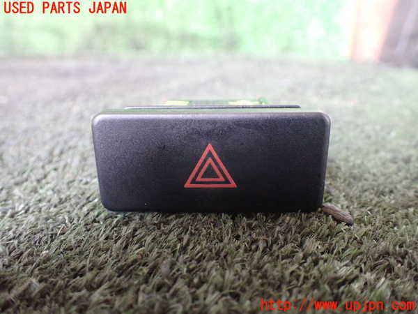 5UPJ-21696290]ハイラックスサーフ(KDN215W)ハザードスイッチ 中古_m0001.jpg