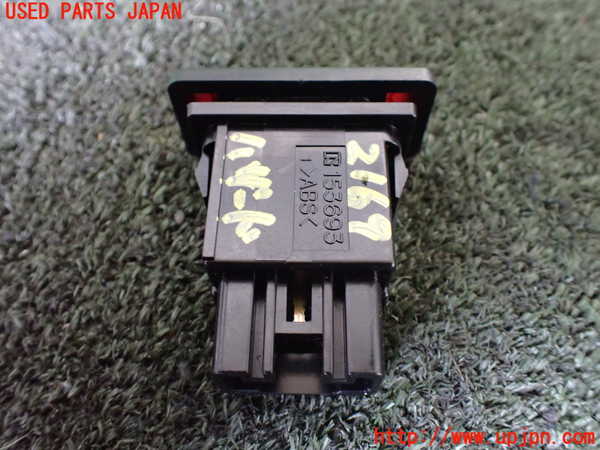 5UPJ-21696290]ハイラックスサーフ(KDN215W)ハザードスイッチ 中古_m0002.jpg