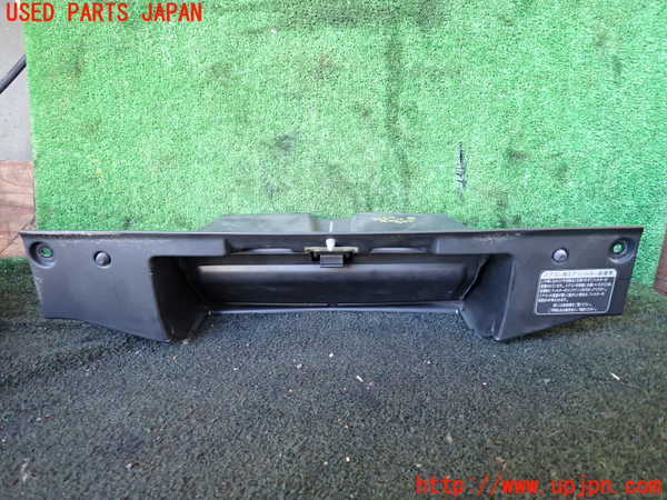 5UPJ-21697516]ハイラックスサーフ(KDN215W)グローブボックス1 中古_m0001.jpg
