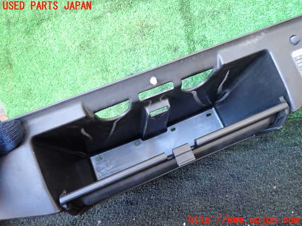 5UPJ-21697516]ハイラックスサーフ(KDN215W)グローブボックス1 中古_m0002.jpg