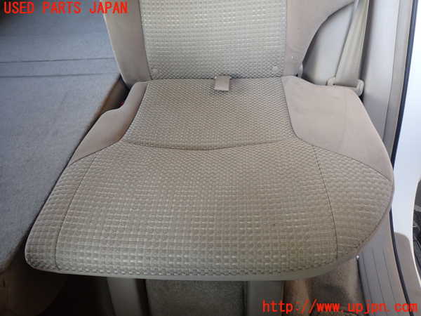 5UPJ-21697175]ハイラックスサーフ(KDN215W)左2列目シート 中古_m0003.jpg