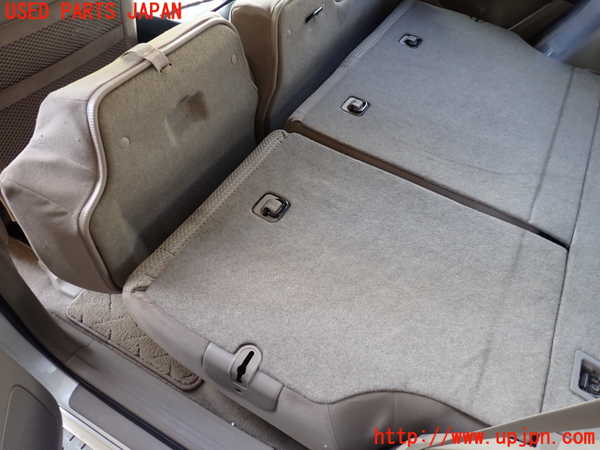 5UPJ-21697175]ハイラックスサーフ(KDN215W)左2列目シート 中古_m0004.jpg