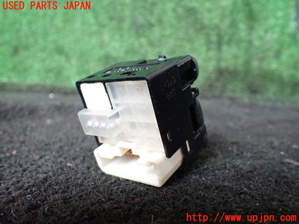 5UPJ-21696280]ハイラックスサーフ(KDN215W)ミラースイッチ 中古_m0002.jpg