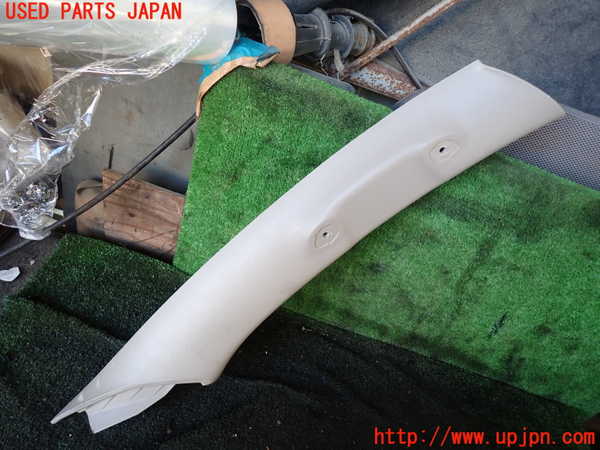 5UPJ-21697655]ハイラックスサーフ(KDN215W)右フロントピラートリム 中古_m0001.jpg