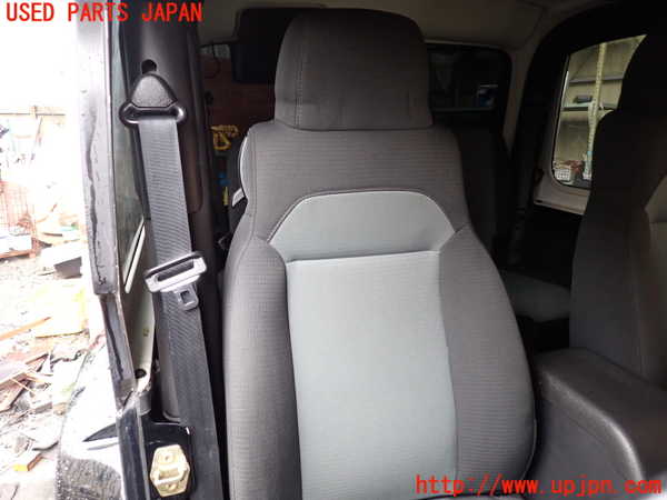 1UPJ-21707035]ジープラングラー(TJ40S)運転席シート 中古_m0002.jpg
