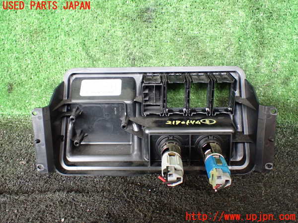 5UPJ-21707693]ジープラングラー(TJ40S)内装トリム類3 中古_m0002.jpg